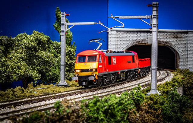 Series 1 Single Insulated Cantilever Catenary OO Gauge (Set E3)