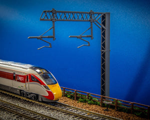 Collection image for: Series 2 Two Track Catenary & Accessories N Gauge (Set E10)