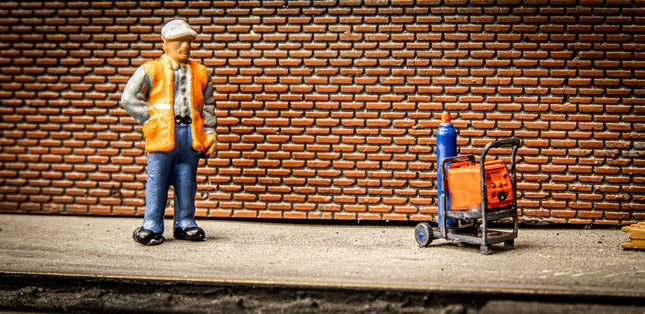 Portable Welder on Trolley - O Gauge