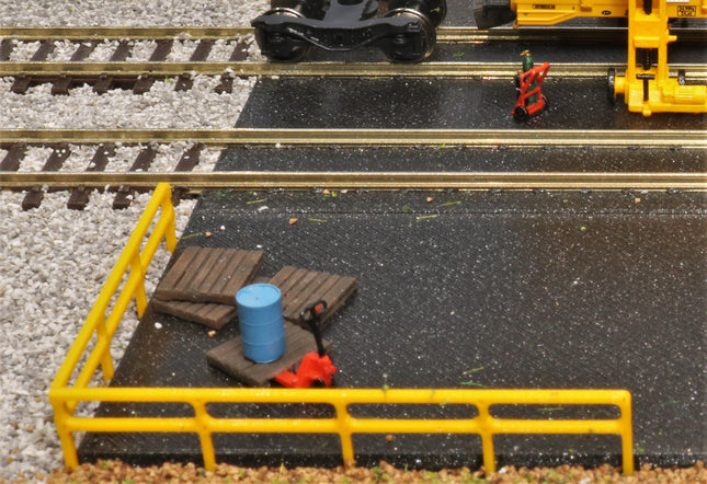 Detailed Pallet Trucks - TT:120 Scale Gauge (Pack of 2)