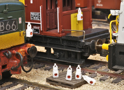 Detailed BR Oil Type Tail Lamps (kit L1) - WITH CRYSTALS - OO Gauge (Pack of 6)