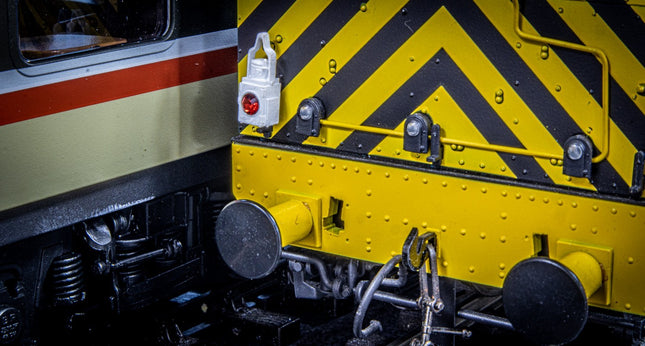 Detailed BR Oil Type Tail Lamps (kit L2) - WITH CRYSTALS  - O Gauge (Pack of 6)
