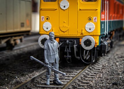 Nick the Lineside Worker with Track Gauge Pole - OO Gauge