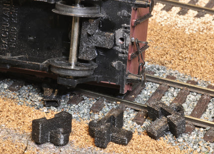 Screw Fit NEM Socket Mounts - OO Gauge (Pack of 10)