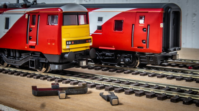Hunt Magnetic Couplings ELITE - Class 91 & Mk4 DVT Coupling (Original Tooling Non-NEM) - OO Gauge