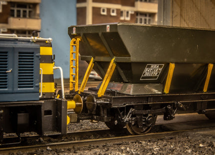 Hunt Magnetic Couplings ELITE - Close Screw Type Couplings - OO Gauge
