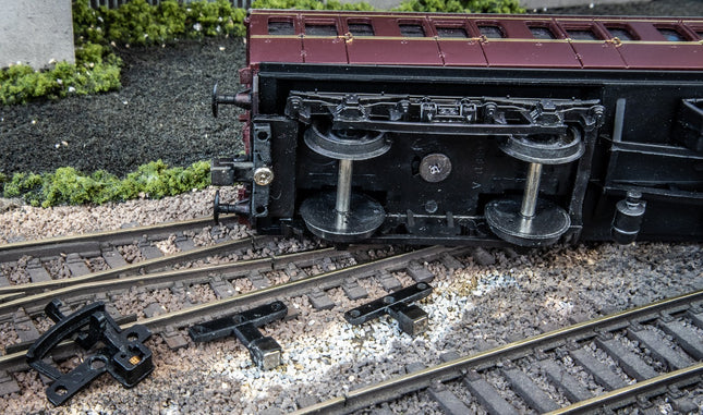 Hunt Magnetic Couplings ELITE - Close Screw Type Couplings - OO Gauge