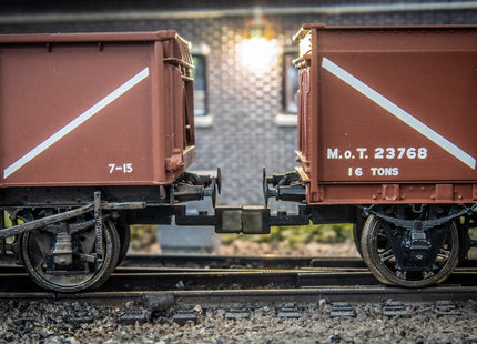Hunt Magnetic Couplings ELITE - Close Coupling **STEPPED**- Couplings for NEM Sockets - OO Gauge