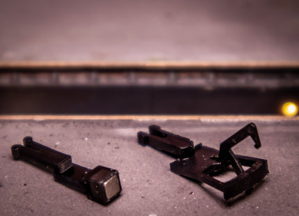 Hunt Magnetic Couplings ELITE - Mk1/Mk2/Pullman Stepped Close Coupling - Couplings for NEM Sockets - OO Gauge