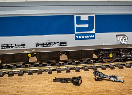 Hunt Magnetic Couplings ELITE **BUCKEYE** - Coupling Pack For O & K Dapol JHA Hopper Wagons- OO Gauge