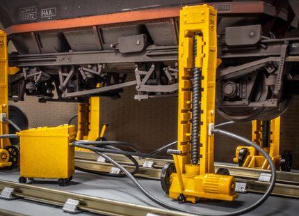 15 Ton Vehicle Lifting Jack Set for Wagons and Carriages - OO Gauge