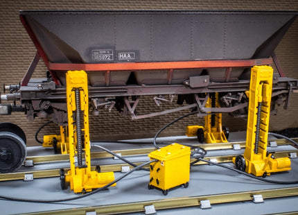 15 Ton Vehicle Lifting Jack Set for Wagons and Carriages - OO Gauge