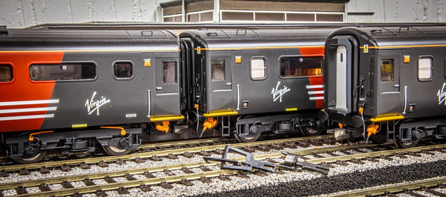 Hunt Magnetic Couplings ELITE - Close Couplings For Oxford MK3 Coaches -NEM (10 Pairs) - OO Gauge