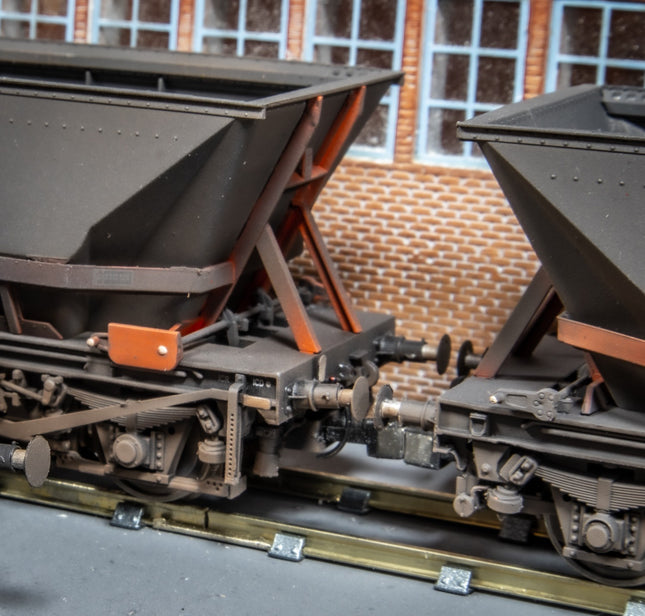 Hunt Magnetic Couplings ELITE - Extra Close Couplings for NEM Sockets - OO Gauge