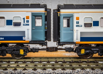 Hunt Magnetic Couplings ELITE **BUCKEYE** - Pack For HST Set With CLIP Couplings - Intermediate - OO Gauge