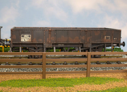 Wooden Fencing - Brown - O Gauge (610mm)