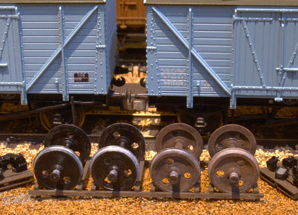 Wagon Wheelsets (Journal Bearing Type) - OO Gauge (Pack of 4, incl. 2 Pallets with axleboxes)