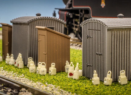 Lamp Huts - N Gauge (2 Types in a Pack of 4)