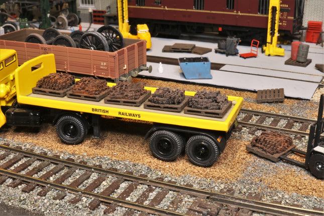Pallets with Brake Blocks - N Gauge (Pack of 6)