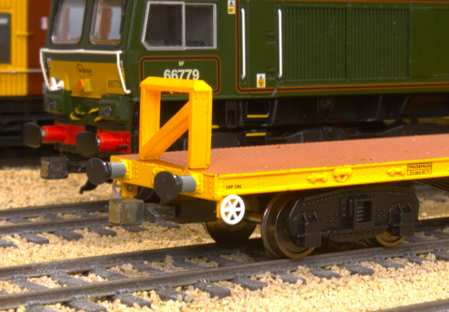 YKA Osprey Wagon Stanchions (Pack for 2 Wagons) - OO gauge