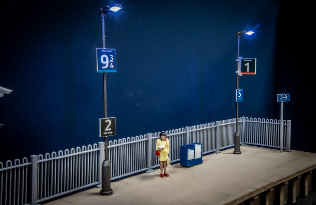 Modern Platform Signs (Pack Of 44)