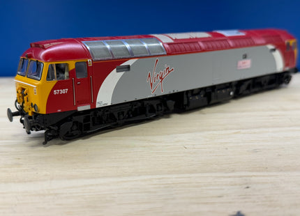 Bachmann 32-760 Class 57/3 Virgin - Lady Penelope Dellner Coupler DCC Ready
