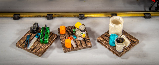 Pallets With Workshop Equipment - OO Gauge (Pack of 6)