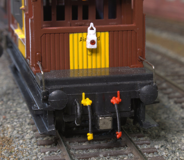 Detailed Brake Pipes for Wagons - Air and Vacuum - OO Gauge (for 2 Wagons) - SET 10