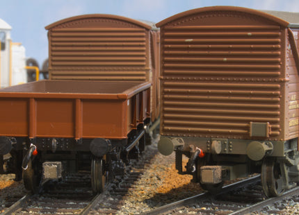 Detailed Brake Pipes for Wagons - Air and Vacuum - OO Gauge (for 2 Wagons) - SET 10