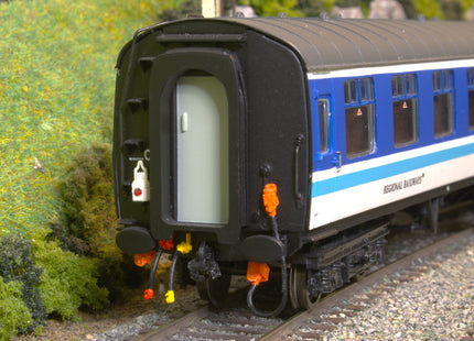 Detailed Pipes and Cables for a Mk1 Coach - OO Gauge (SET 14)