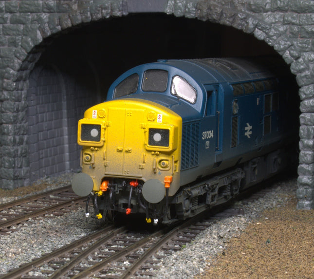 Detailed Pipes and Cables for a Class 37/0 Locomotive - OO Gauge (SET 4)