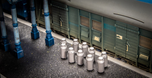 Milk Churns - O Gauge (Pack of 5)
