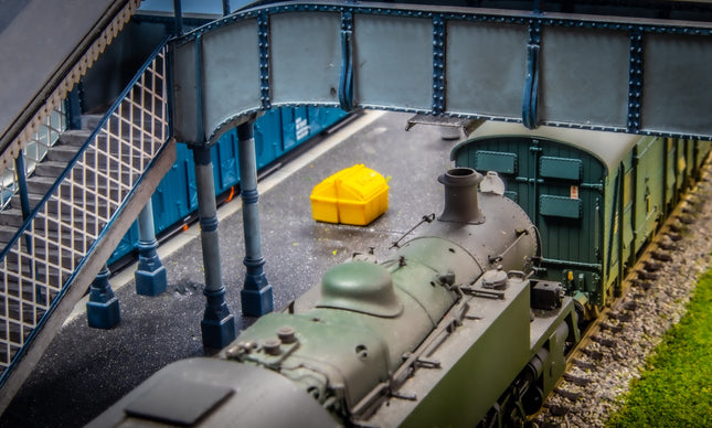 Overbridge Smoke Deflectors - OO Gauge (2 Types in a Pack of 4)