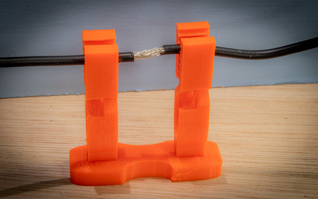 Mini Solder Mate - Handy Soldering Accessory