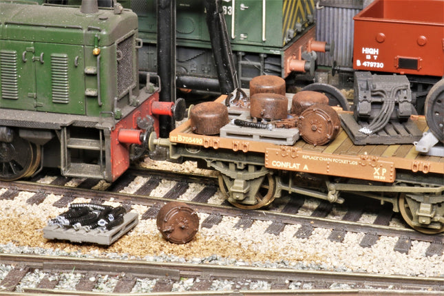 Vacuum Brake Cylinders - OO Gauge (Pack of 6)