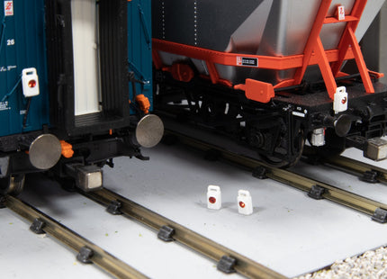 Detailed BR Battery Type Tail Lamps (kit L7) - WITH CRYSTALS - OO Gauge (Pack of 6)