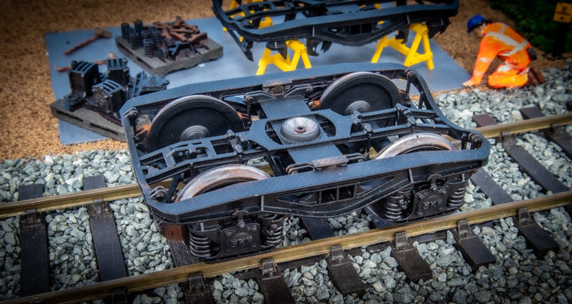 Y25 Type Wagon Bogies - Detailed Static Bogie and Bogie Parts Set - O Gauge