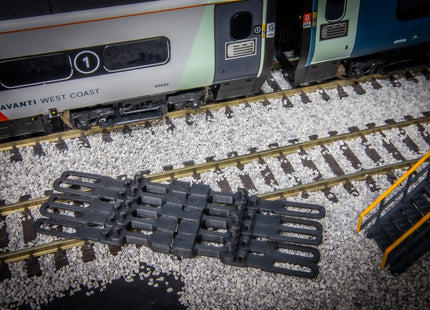 Hunt Magnetic Couplings ELITE - Set To Fit Hornby Pendolino Class 390 Coaches (5 Coaches - 10 Couplings)