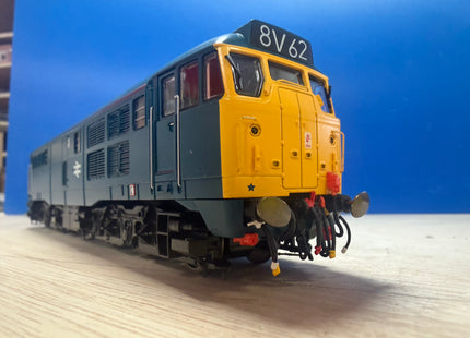 Hornby Class 31 DCC Ready 31139 R30158