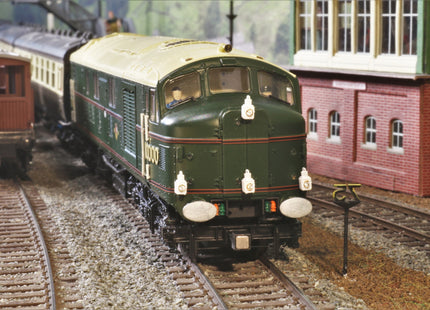 Detailed BR(Midland Region) Oil Type Headlamps (kit L9) - WITH CRYSTALS - OO Gauge  (Pack of 6)