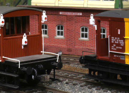 Detailed BR Brake Van Side Lamps (kit L17) - WITH CRYSTALS - OO Gauge (Pack of 6)