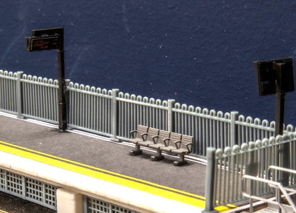Platform Information Screens - N Gauge (Pack of 4)