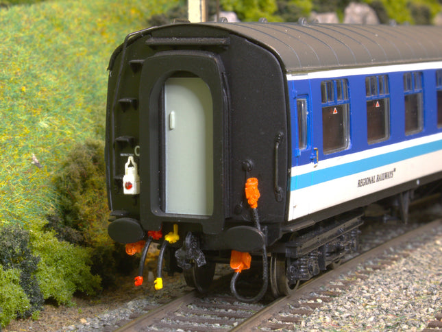 Detailed ETH Cables BUMPER Pack for 5 x Mk1 Coaches - OO Gauge (SET 15)