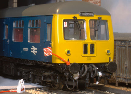 Detailed Pipes and Cables for a 2-Car DMU (1st Generation) - OO Gauge (SET D1)