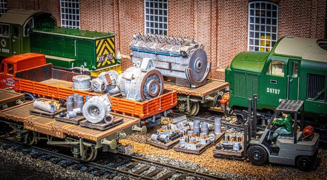 Class 37 Engine Parts, including Engine Block, Generator and 10 Pallets with parts - OO Gauge