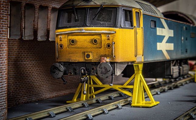 Locomotive Stands - OO Gauge (Pack of 4)