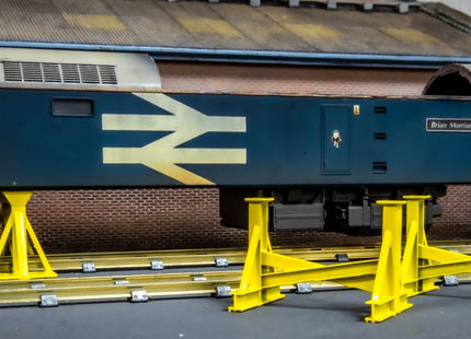Locomotive Stands - OO Gauge (Pack of 4)