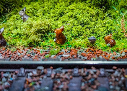Bunny Rabbits - OO Gauge (Pack of 12)