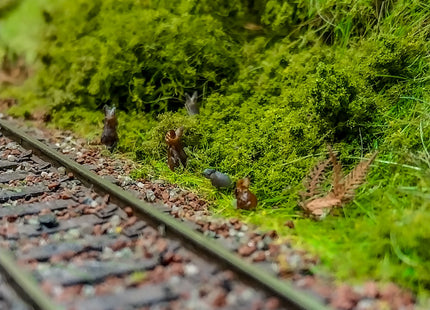 Bunny Rabbits - OO Gauge (Pack of 12)