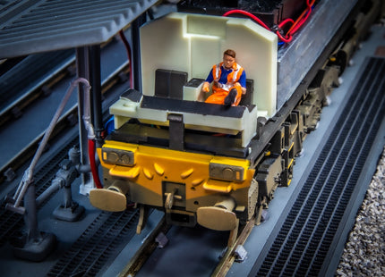 Lazy Bob - Locomotive Driver - Hand Painted (OO Gauge)